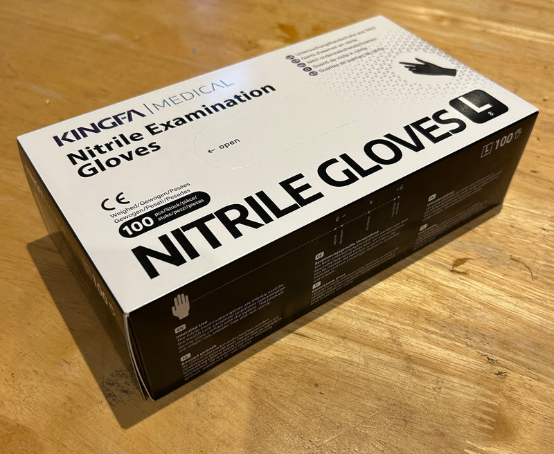 Black nitrile gloves, size large