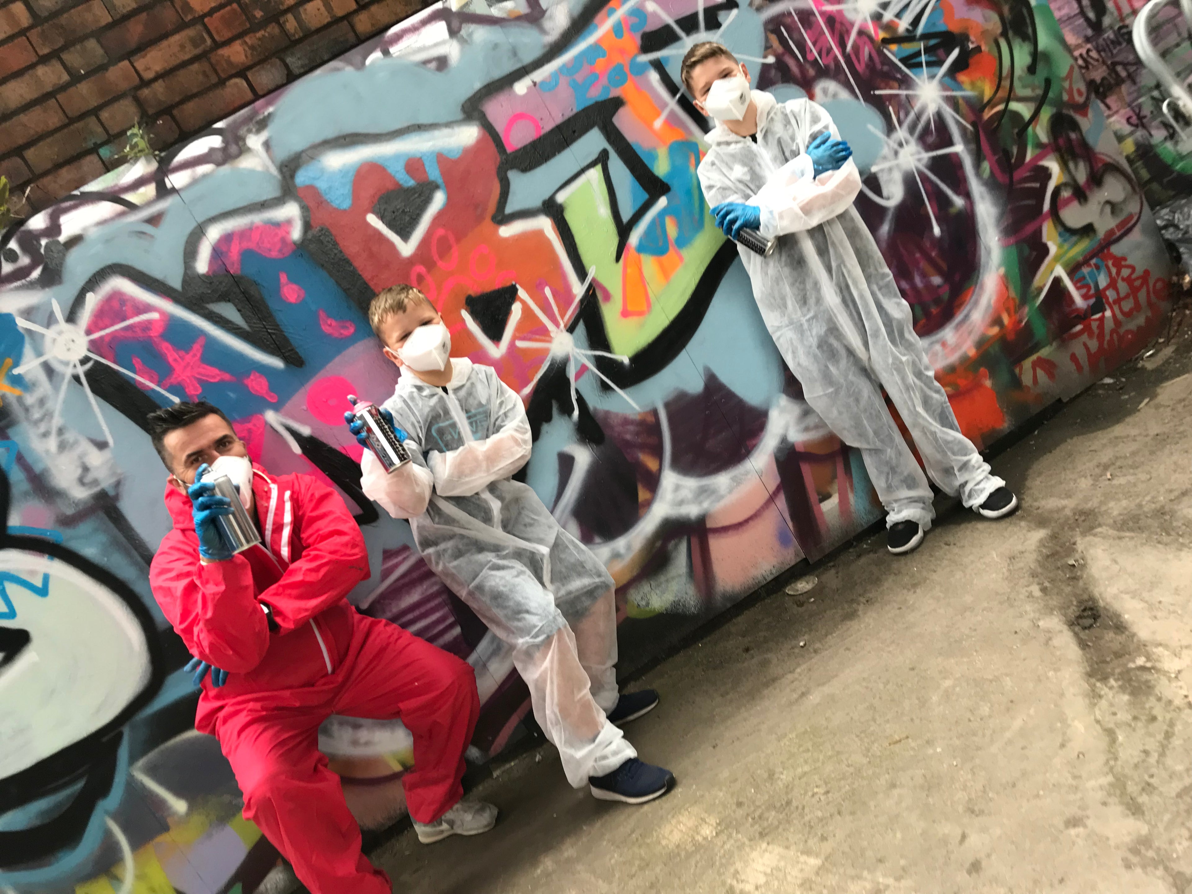 Spray Paint & Paint Pen Experience